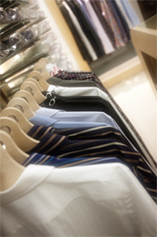 Franquicias de camisas Italianas, fabrica de camisas Italianas para hombres, camisas HEFFORT para distribuidores al por mayor camisas de moda y clasicas para hombres elegantes, colecciones Italianas de camisas para el invierno y camisas para el verano con colores y modelos adaptos a un hombre elegante y con oportunidades de franquicias personalizados en base al cliente, franquicias para comenzar a vender camisas o para instalar Corners en tu negocio de camisas o de ropa de hombre ya existente, Fabricante de camisas Italianas clasicas y de moda para distribuidores y al por mayor en los Estados Unidos, camisas de hombres al por mayor en Espana, Latino America y todo el mundo